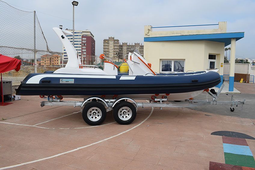 Semirrigidas Cobra. Pruebas en el agua