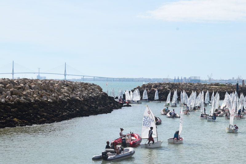 Regata Clase Optimist de Vela – III Trofeo de la Hispanidad